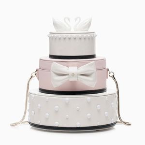 🌟🌟SOLD🌟🌟Kate Spade Wedding Cake Handbag
